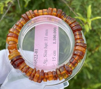 Vòng tay hổ phách VHP070522-01