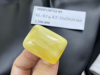 Đá hổ phách Nga MHP130722-03