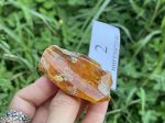 Đá hổ phách vàng ánh cam siêu phẩm MHPT310722-02