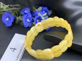 Vòng tay hổ phách VHP020922-04