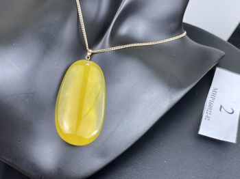 Mặt dây chuyền hổ phách MHP160922-02