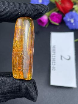 Mặt dây chuyền hổ phách MHP121022-02