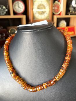 Vòng cổ hổ phách hạt đồng điếu màu mật ong VCHP301222-11