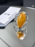 Nhẫn đá Hổ phách màu vàng mỡ gà NHP230225-02
