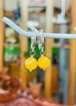 Bông Tai Hổ Phách Tự Nhiên – Kết Hợp Bạc Nguyên Chất, Tinh Tế & Sang Trọng