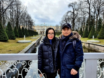 Hành Trình Của Cặp Vợ Chồng Tiến Sĩ Tại Nga – Khám Phá Và Tôn Vinh Vẻ Đẹp Hổ Phách