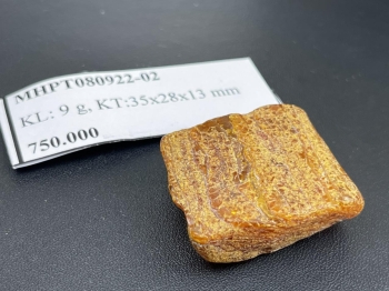 Mặt hổ phách thô MHPT080922-02