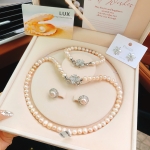 Vòng Ngọc Trai P3075 Ánh Hồng – Sang Trọng, Tinh Tế & Chuẩn Khí Chất Quý Cô