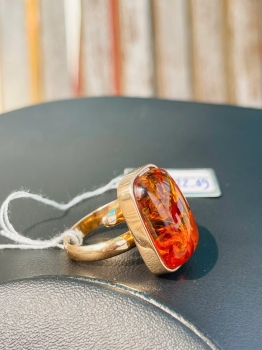 Nhẫn Hổ Phách tự nhiên màu cam 8g 32x17x9 NHP180422-09