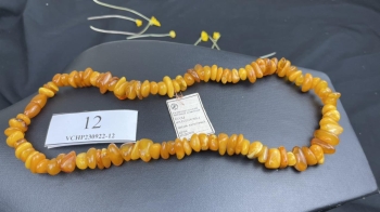 Vòng hổ phách cổ màu vàng mỡ gà nguyên tag cực hiếm hàng 100 triệu năm đã lên nước VCHP230922-12