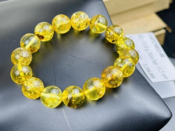 Hướng Dẫn Chọn Mua Hổ Phách Chất Lượng: Bí Quyết Để Sở Hữu Những Viên Hổ Phách Tuyệt Vời